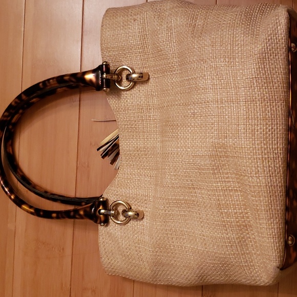 Basket weave look purse - Picture 9 of 16